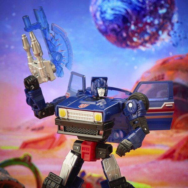 Transformers Legacy Deluxe Skids Official Image  (27 of 60)